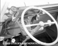 Citroen 2CV, modele 1949, tableau de bord